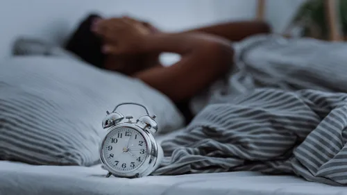 Insomnia is a frustrating sleep problem that sometimes runs in families. (Image via Shutterstock)